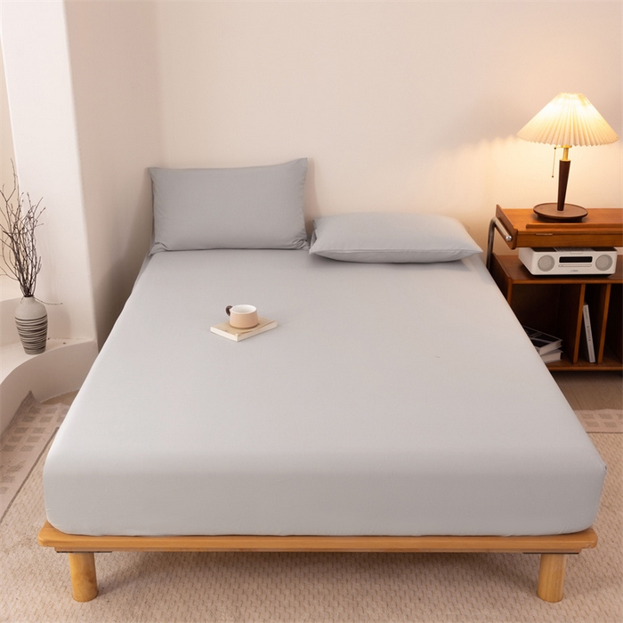 91家纺网 家纺一手货源 找家纺 优迈 2025新款水洗棉亲肤磨毛纯色单品系列单床笠单枕套三件套 浅灰