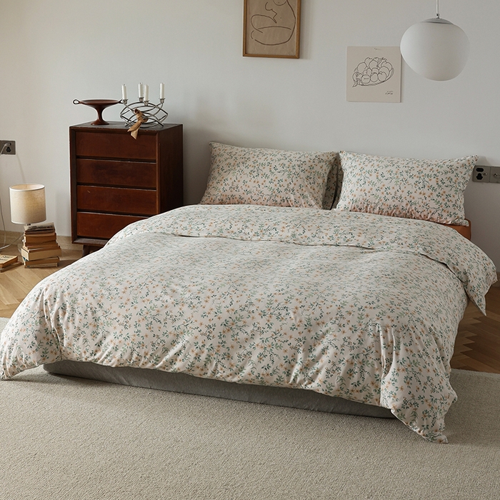 91家纺网 家纺一手货源 找家纺 2025春夏新品母婴A类全棉纯棉针织棉软糯糯清新小碎花床单款四件套 清风