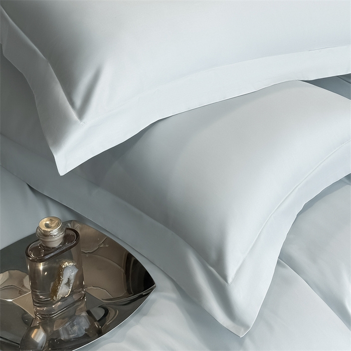 91家纺网 家纺一手货源 找家纺 朵希曼 2025新款纯色贡缎长绒棉系列四件套 湖水兰