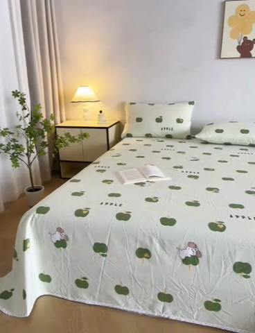 91家纺网 家纺一手货源 找家纺 首爱 2025新款五幅段床单 小苹果