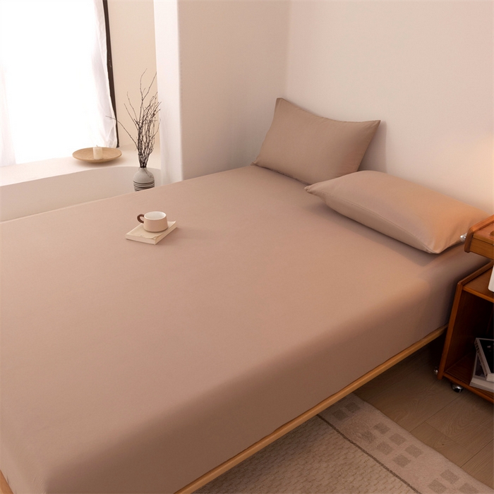 91家纺网 家纺一手货源 找家纺 优迈 2025新款水洗棉亲肤磨毛纯色单品系列单床笠单枕套三件套 咖色