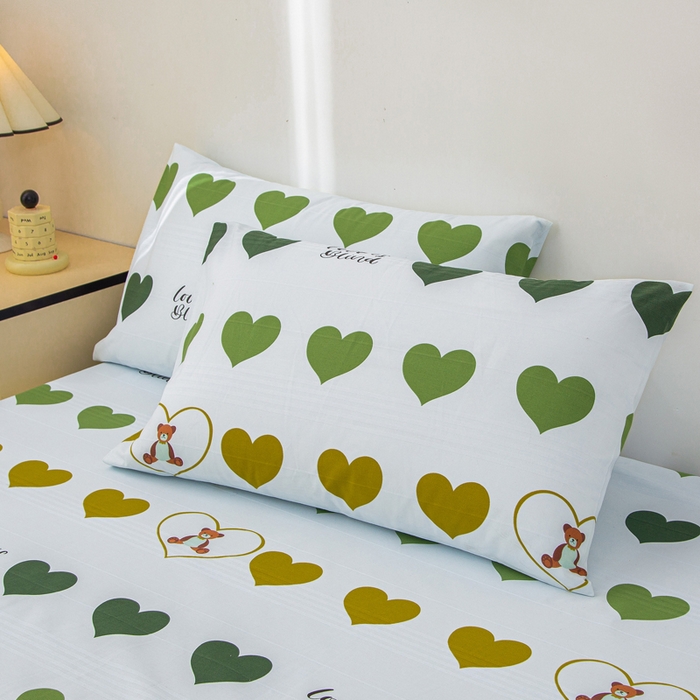 91家纺网 家纺一手货源 找家纺 首爱 2025新款五幅段床笠 心心熊