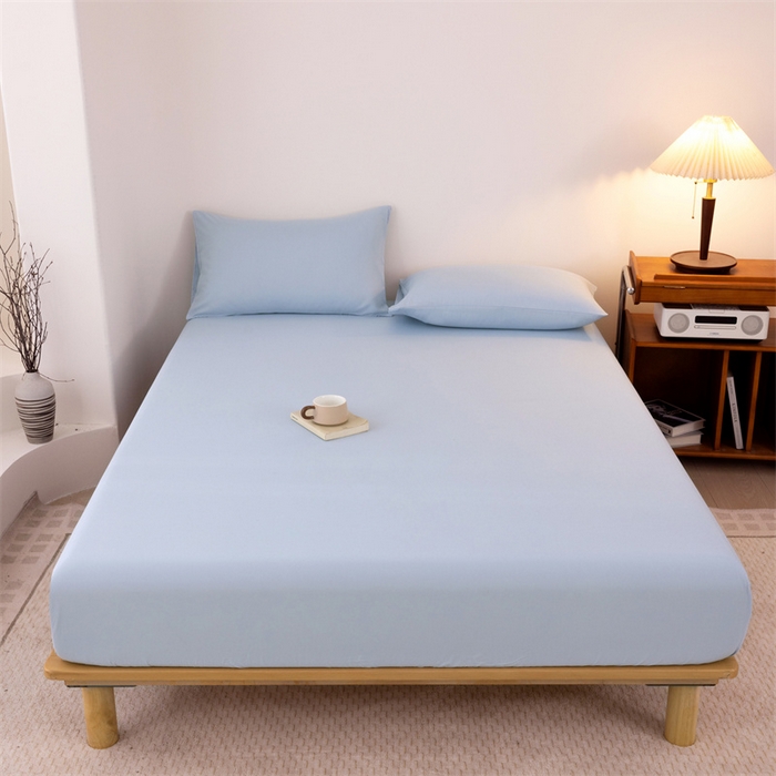 91家纺网 家纺一手货源 找家纺 优迈 2025新款水洗棉亲肤磨毛纯色单品系列单床笠单枕套三件套 浅蓝