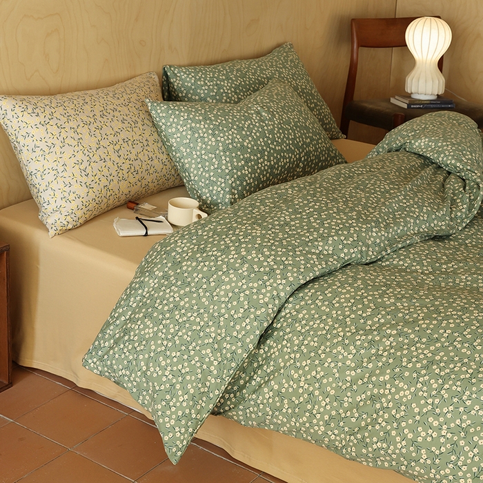 91家纺网 家纺一手货源 找家纺 2025春夏新品母婴A类全棉纯棉针织棉软糯糯清新小碎花床单款四件套 莫奈绿