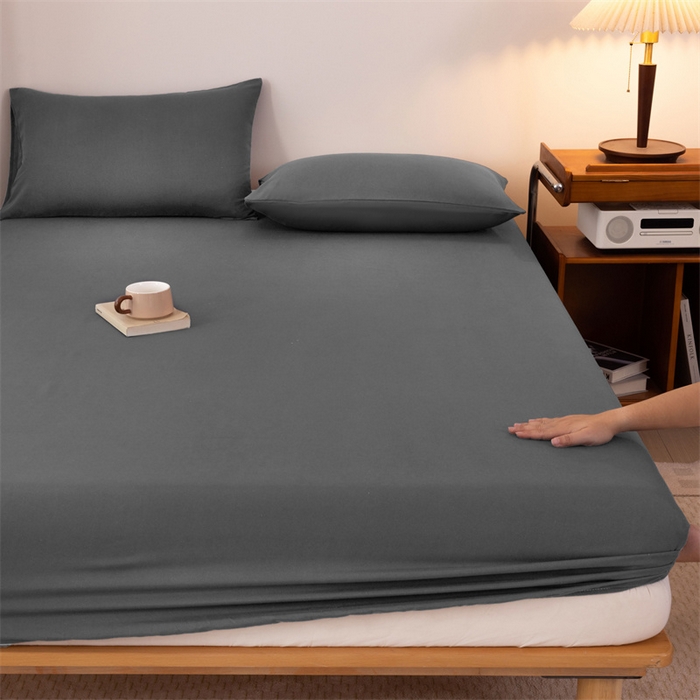 91家纺网 家纺一手货源 找家纺 优迈 2025新款水洗棉亲肤磨毛纯色单品系列单床笠单枕套三件套 深灰