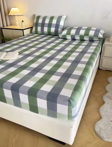 91家纺网 家纺一手货源 找家纺 首爱 2025新款五幅段床笠 绿白格