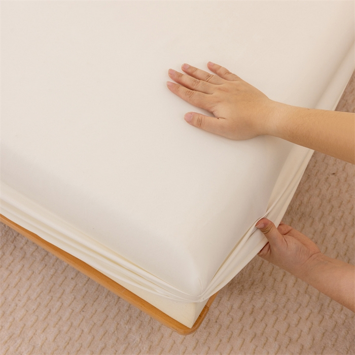 91家纺网 家纺一手货源 找家纺 优迈 2025新款水洗棉亲肤磨毛纯色单品系列单床笠单枕套三件套 纯白