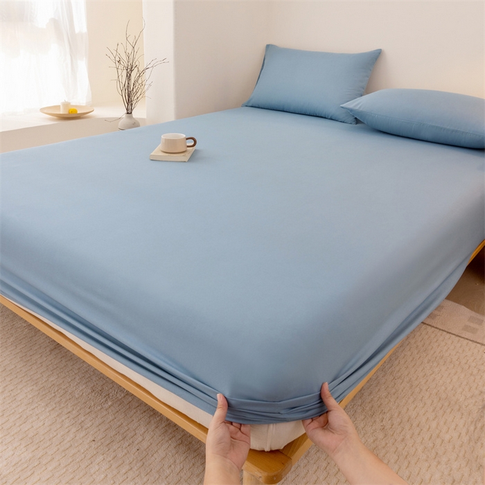 91家纺网 家纺一手货源 找家纺 优迈 2025新款水洗棉亲肤磨毛纯色单品系列单床笠单枕套三件套 雾蓝