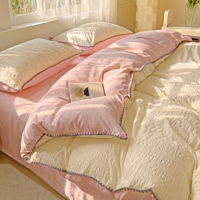 91家纺网 家纺一手货源 找家纺 娜娜 2025新款磨毛水洗棉泡泡纱贝壳边四件套 泡泡纱-奶昔黄