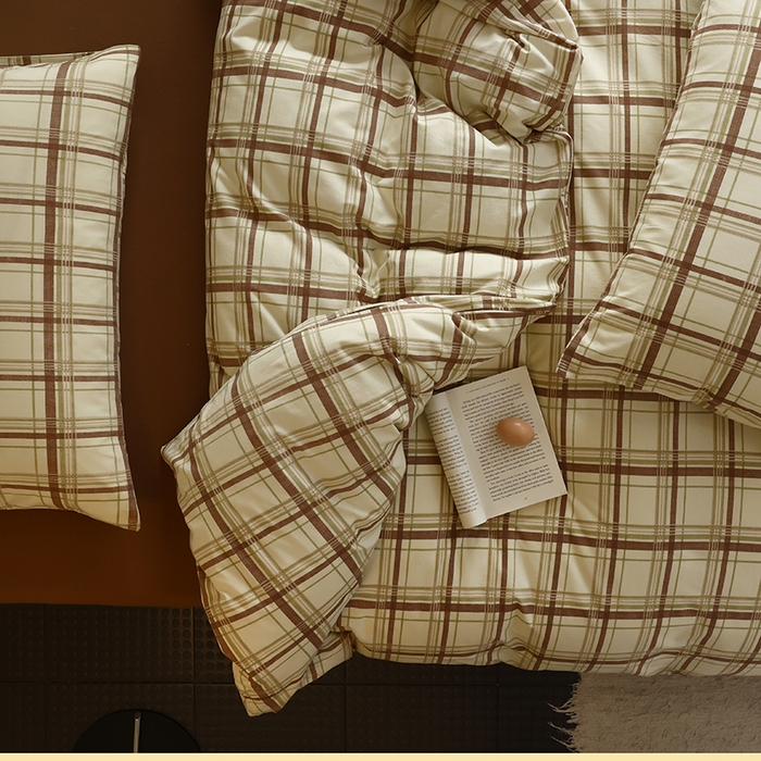 91家纺网 家纺一手货源 找家纺 2025春夏新品母婴A类全棉纯棉针织棉软糯糯清新小碎花床单款四件套 格纹