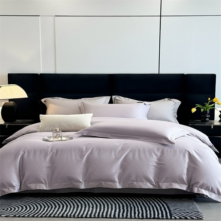 91家纺网 家纺一手货源 找家纺 朵希曼 2025新款纯色贡缎长绒棉系列四件套 梦幻紫