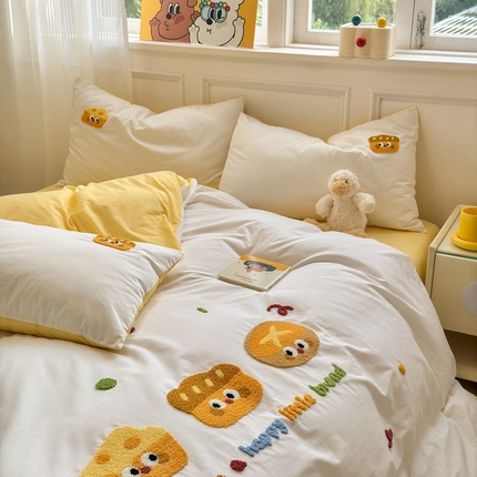 91家纺网 家纺一手货源 找家纺 （总）有间小屋 2025新款全棉大版毛巾绣水洗棉四件套（提供买家秀）,奶油芝士,动物派对,烘焙小狗,快乐旅行,萝莉小猫,蘑菇小熊,甜心小猫,香芋奶糖,小黑球,幸运小狗,熊猫墩墩