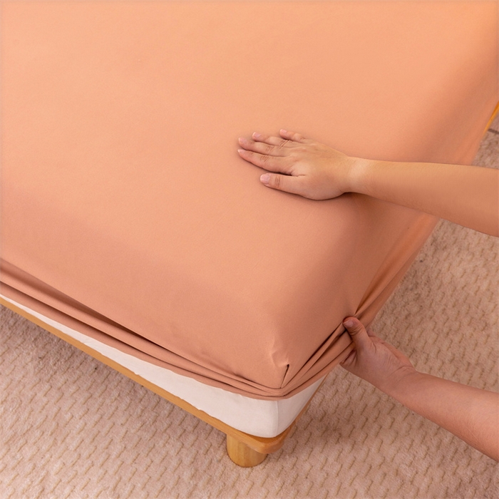 91家纺网 家纺一手货源 找家纺 优迈 2025新款水洗棉亲肤磨毛纯色单品系列单床笠单枕套三件套 橘红