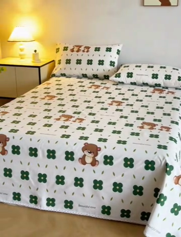 91家纺网 家纺一手货源 找家纺 金泰莱 2025新款五幅段床单 小棕熊