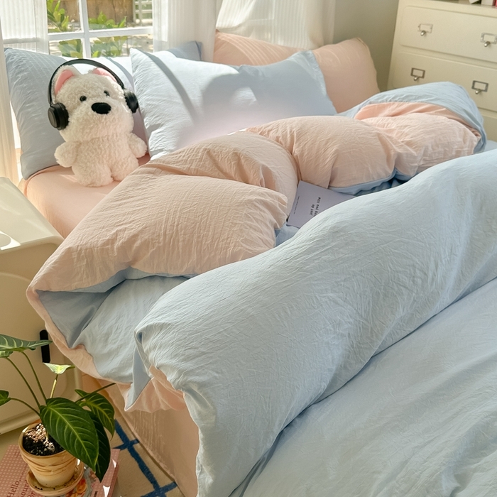 91家纺网 家纺一手货源 找家纺 韩巢家纺 2025新款ins风超柔水洗棉四件套-纯色双拼系列（提供卖家秀） 水洗棉蓝粉