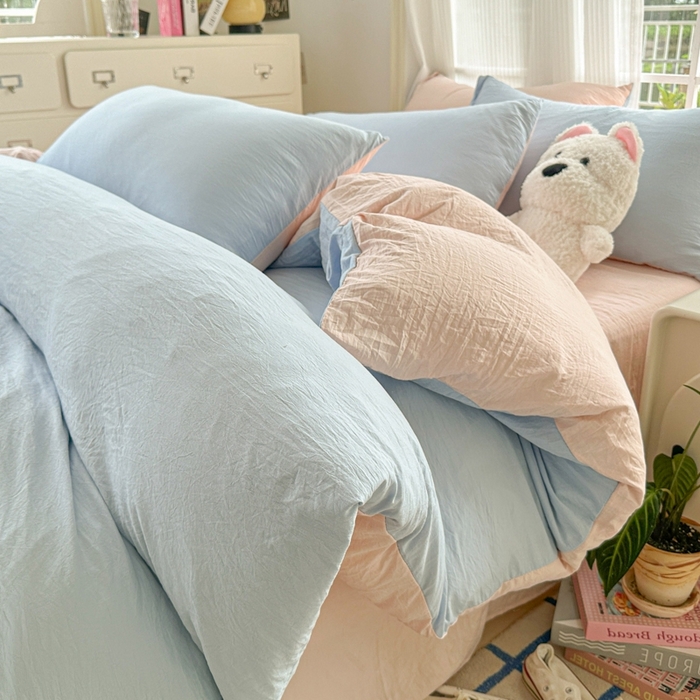 91家纺网 家纺一手货源 找家纺 韩巢家纺 2025新款ins风超柔水洗棉四件套-纯色双拼系列（提供卖家秀） 水洗棉蓝粉