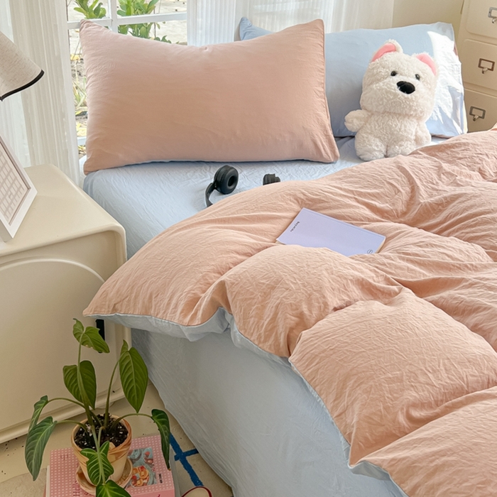 91家纺网 家纺一手货源 找家纺 韩巢家纺 2025新款ins风超柔水洗棉四件套-纯色双拼系列（提供卖家秀） 水洗棉咖蓝