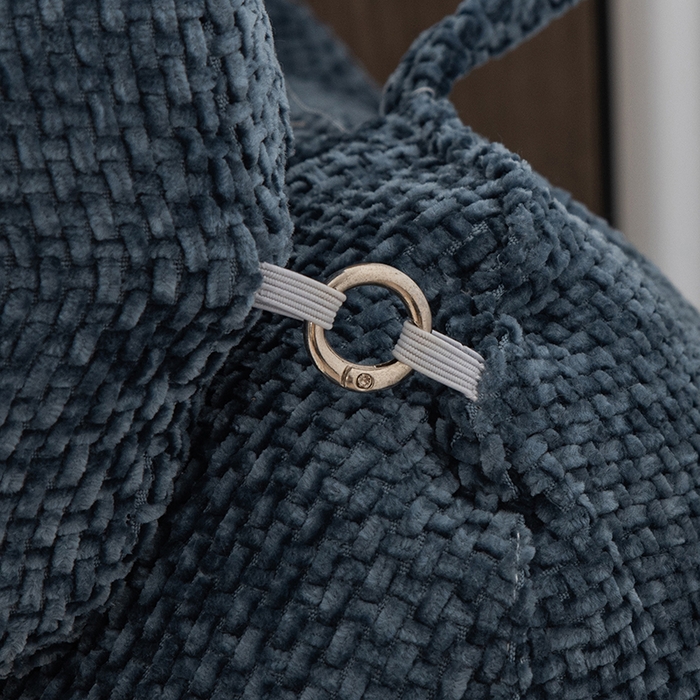 91家纺网 家纺一手货源 找家纺 一兰家纺 2025新款单人加厚雪芙绒格三角靠垫床上靠枕沙发靠背阅读枕 爱荳-湛蓝色