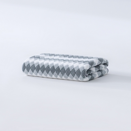 91家纺网 家纺一手货源 找家纺 （总）跨境电商珊瑚绒方巾毛巾浴巾套装三色格外贸爆款TEMU热销希音速卖通可压缩可真空打包