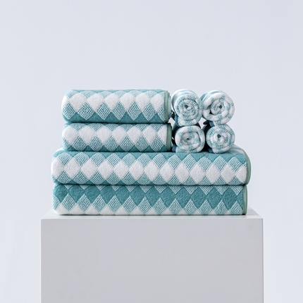 91家纺网 家纺一手货源 找家纺 （总）跨境电商珊瑚绒方巾毛巾浴巾套装三色格外贸爆款TEMU热销希音速卖通可压缩可真空打包