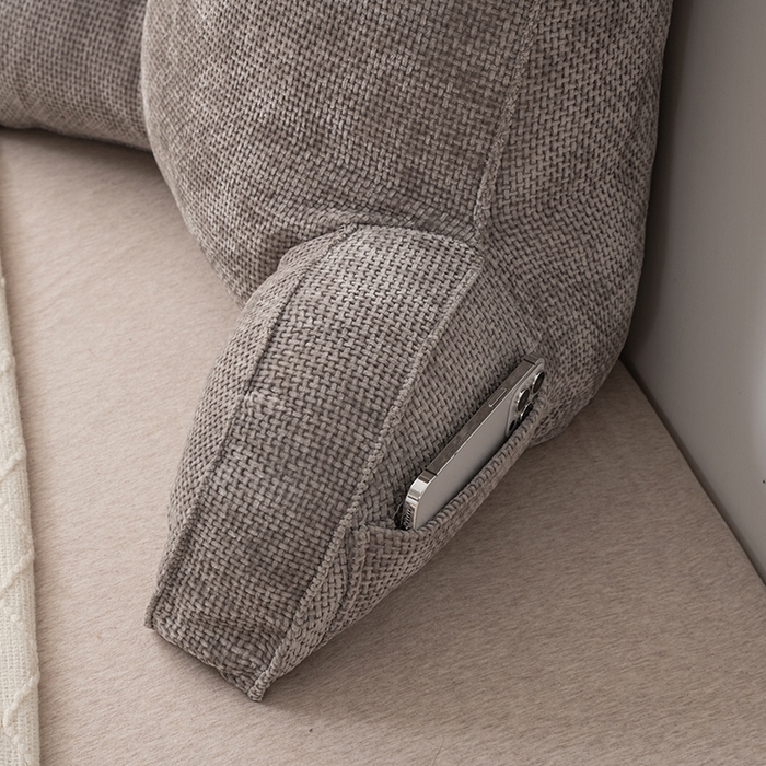 91家纺网 家纺一手货源 找家纺 一兰家纺 2025新款单人加厚雪芙绒格三角靠垫床上靠枕沙发靠背阅读枕 爱荳-丝缎灰