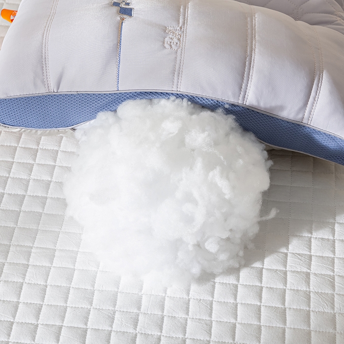 91家纺网 家纺一手货源 找家纺 萌番宝 2025新款护颈枕劲动力羽丝绒星级酒店枕芯 灰色单凹劲动力48*74cm