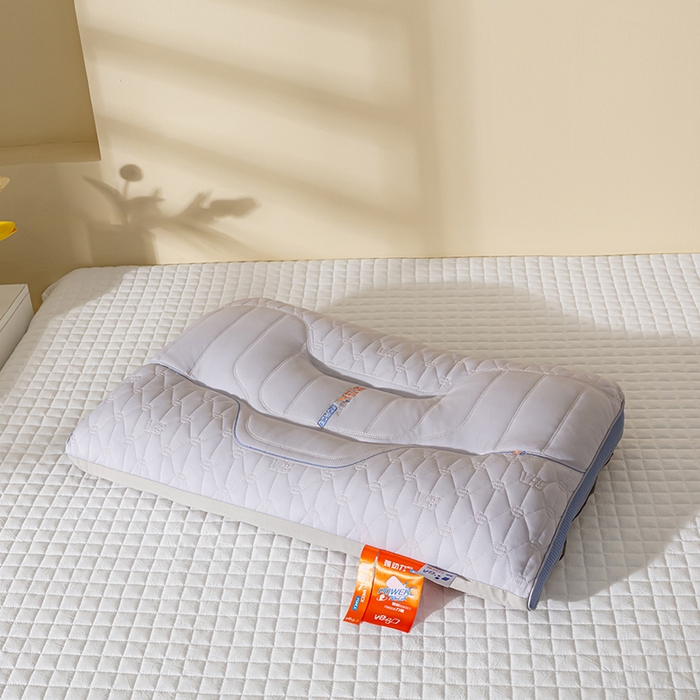 91家纺网 家纺一手货源 找家纺 萌番宝 2025新款护颈枕劲动力羽丝绒星级酒店枕芯 灰色双凹劲动力48*74cm