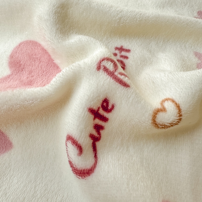 91家纺网 家纺一手货源 找家纺 （总）梦可莱家居 2024秋冬牛奶绒韩系ins印花床盖四件套