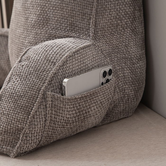 91家纺网 家纺一手货源 找家纺 一兰家纺 2025新款单人加厚雪芙绒格三角靠垫床上靠枕沙发靠背阅读枕 爱荳-丝缎灰