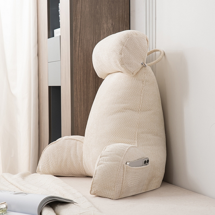 91家纺网 家纺一手货源 找家纺 一兰家纺 2025新款单人加厚雪芙绒格三角靠垫床上靠枕沙发靠背阅读枕 爱荳-奶昔米