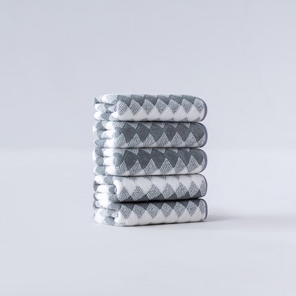 91家纺网 家纺一手货源 找家纺 （总）跨境电商珊瑚绒方巾毛巾浴巾套装三色格外贸爆款TEMU热销希音速卖通可压缩可真空打包