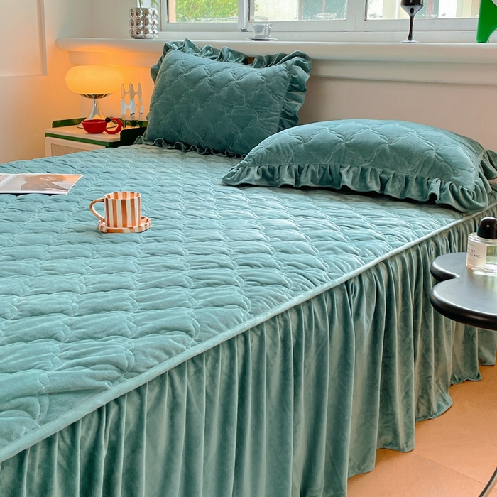 91家纺网 家纺一手货源 找家纺 （总）忘忧草 2023新款宝宝绒夹棉床裙保暖牛奶绒优雅系列