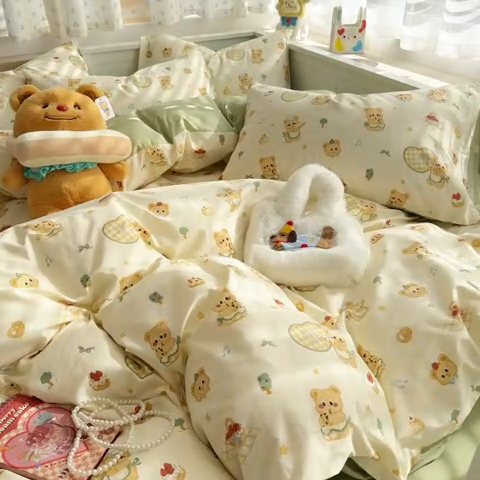 91家纺网 家纺一手货源 找家纺 呗旺鹿 2025新款全棉13372黄油小熊系列四件套 黄油小熊-围裙