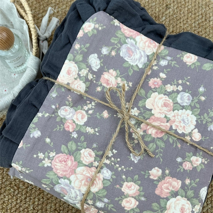 91家纺网 家纺一手货源 找家纺 荣轩 2024新款全棉印花双层纱四件套 皱皱纱花边款 花边衣裳-紫