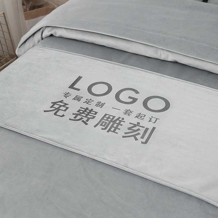 91家纺网 家纺一手货源 找家纺 琪宝阁 2025新款轻奢一族系列立丝绒美 容床罩套件 轻奢一族浅灰1