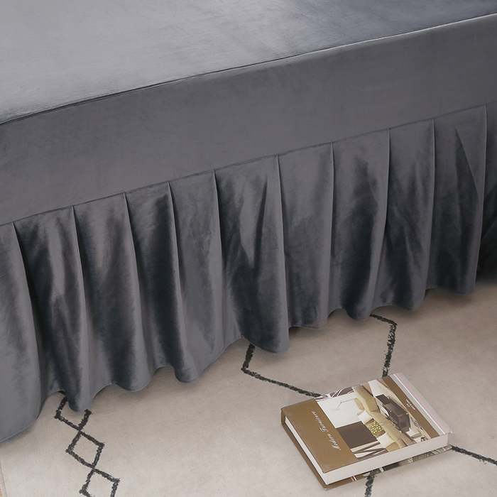 91家纺网 家纺一手货源 找家纺 琪宝阁 2025新款轻奢一族系列立丝绒美 容床罩套件 轻奢一族深灰