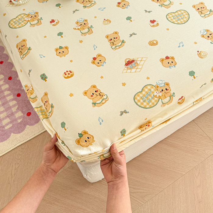 91家纺网 家纺一手货源 找家纺 呗旺鹿 2025新款全棉13372床笠 围裙小熊