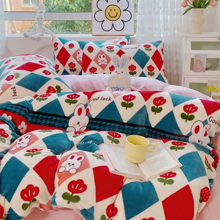 91家纺网 家纺一手货源 找家纺 （买家秀 爆款不断货）A类母婴级双面牛奶绒四件套珊瑚绒四件套雪花绒四件套儿童高克重卡通牛奶绒四件套 莓莓兔