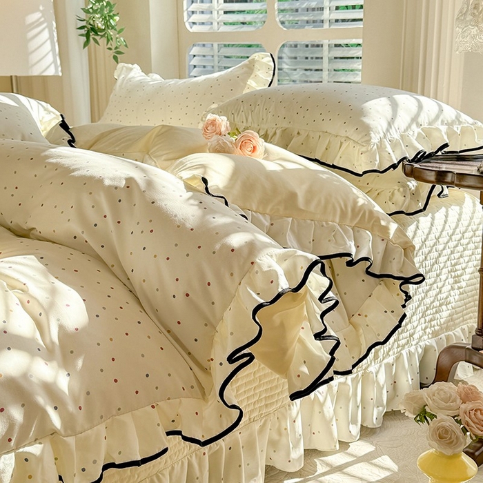 91家纺网 家纺一手货源 找家纺 韩约家纺 2025新款1针织双层纱花边款床盖四件套 奶油波波（花边款）