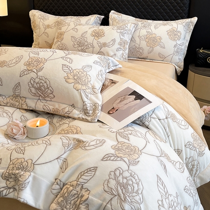 91家纺网 家纺一手货源 找家纺 （买家秀 爆款不断货）A类母婴级6D提花牛奶绒四件套珊瑚绒雪花绒四件套千鸟格牛奶绒四件套花卉牛奶绒 花满园