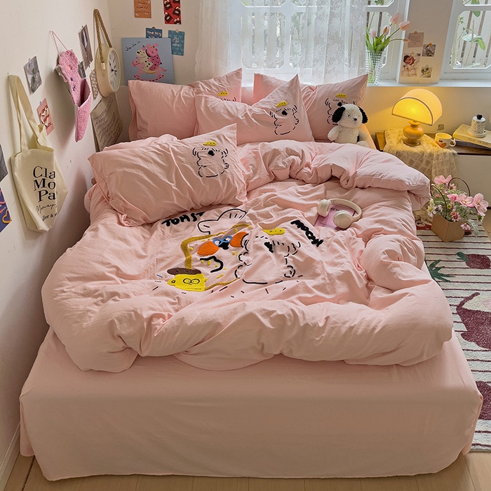 91家纺网 家纺一手货源 找家纺 曼谷家纺 2025新款软糯毛巾绣水洗棉四件套-【买家秀联系微信】专属版权，质检报告 舔狗-粉