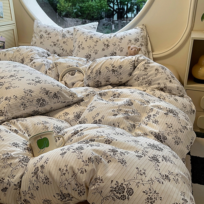 91家纺网 家纺一手货源 找家纺 2025新款针织棉双层纱四件套 花间令