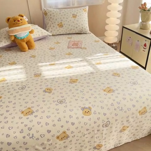 91家纺网 家纺一手货源 找家纺 呗旺鹿 2025新款全棉13372床单 豹纹小熊