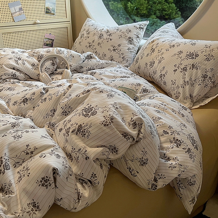 91家纺网 家纺一手货源 找家纺 2025新款针织棉双层纱四件套 花间令