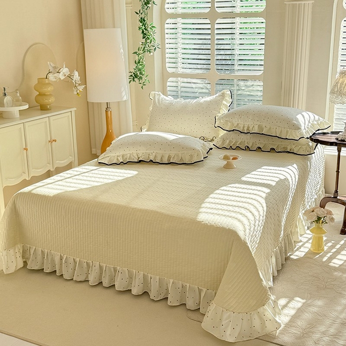 91家纺网 家纺一手货源 找家纺 韩约家纺 2025新款1针织双层纱花边款床盖四件套 奶油波波（花边款）