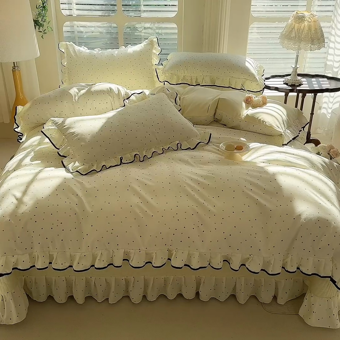 91家纺网 家纺一手货源 找家纺 韩约家纺 2025新款1针织双层纱花边款床盖四件套 奶油波波（花边款）