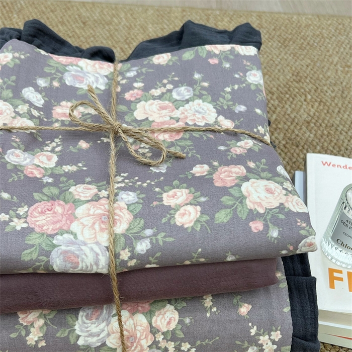 91家纺网 家纺一手货源 找家纺 荣轩 2024新款全棉印花双层纱四件套 皱皱纱花边款 花边衣裳-紫