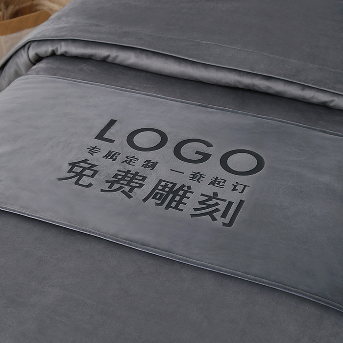 91家纺网 家纺一手货源 找家纺 琪宝阁 2025新款轻奢一族系列立丝绒美 容床罩套件 轻奢一族深灰1