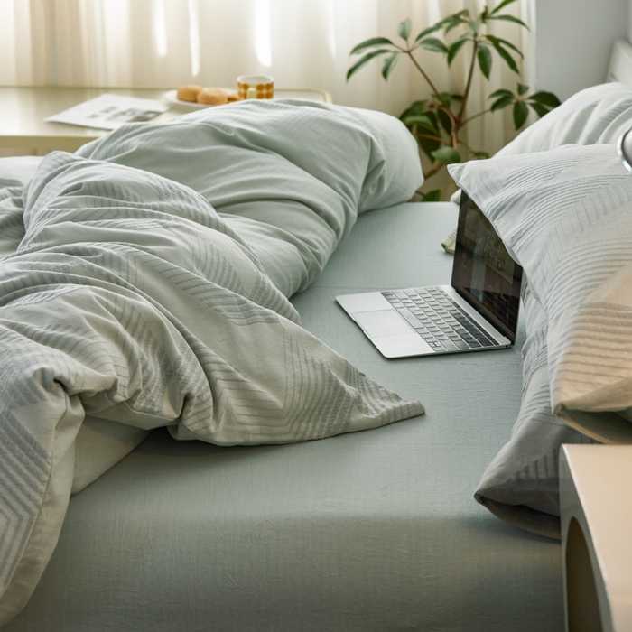 91家纺网 家纺一手货源 找家纺 简家居 2025新款四件套-星空物语 绿