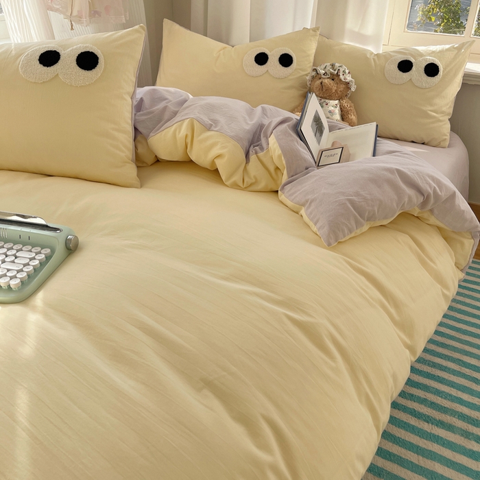 91家纺网 家纺一手货源 找家纺 2025新款A类亲肤舒适软糯云柔水洗棉大眼睛毛巾绣混搭格子撞色系列四件套 大眼奶油葡萄